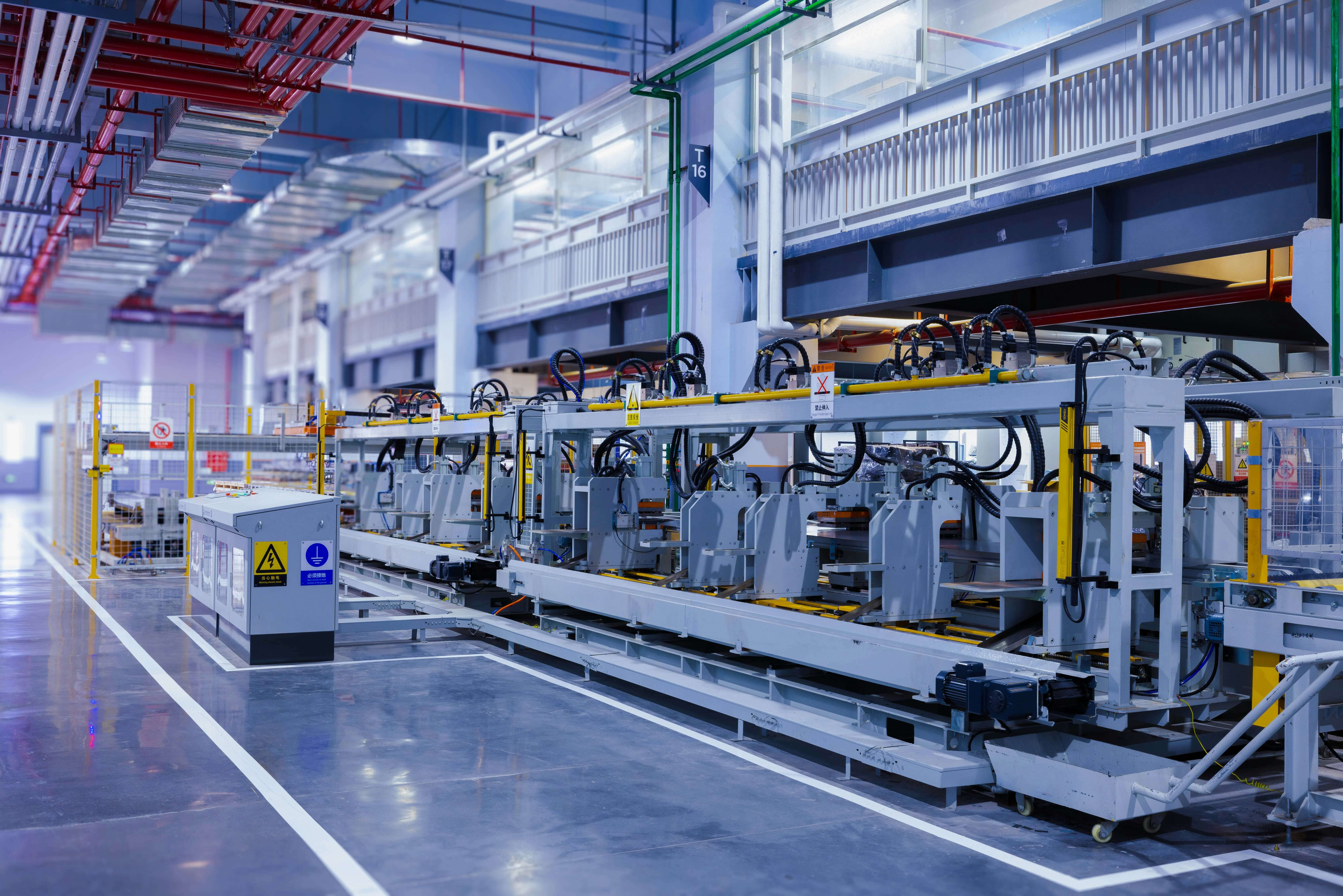 Digital Twin Implementation in a High-Volume Manufacturing Facility